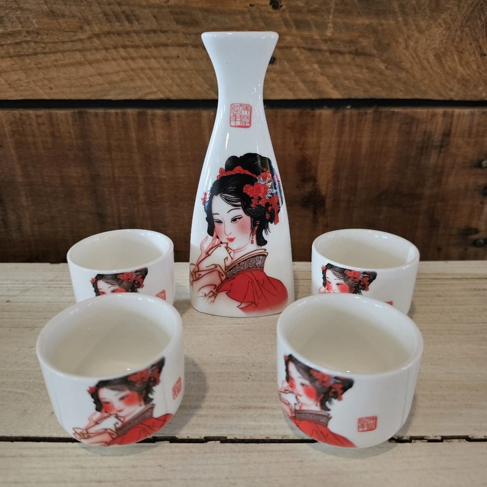 5 Piece Ceramic Geisha Sake Set w/ Sake Bottle (Tokkuri) & 4 Cups (O-choko)
